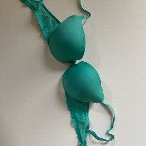 Victoria’s Secret Angels 36C Elegant Teal Lace Bra